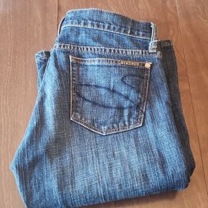 Wide leg jeans